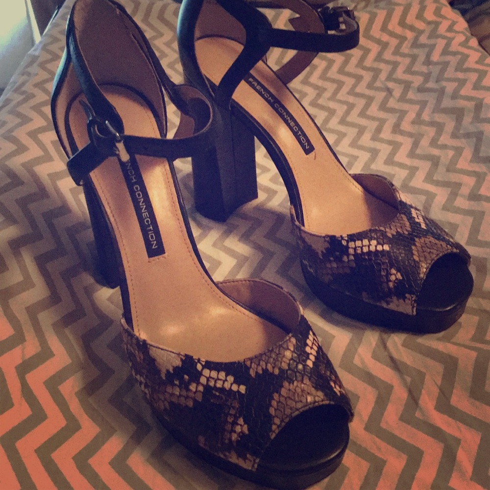 Dita Textured Platform Pumps